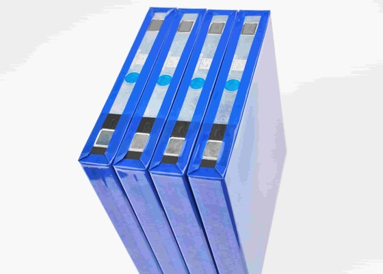 Fosfato do ferro do lítio da pilha de bateria EIKTO do lítio 3.2V28AH 19mmx124mmx133mm